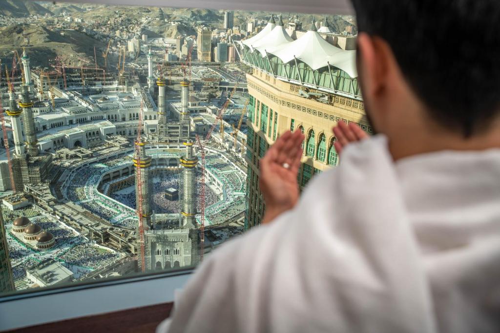 10 Nights Executive November Umrah